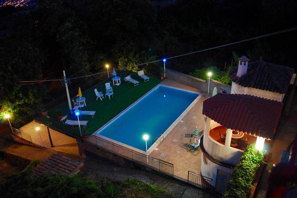 Al Villino Sunshine In Villa Con Piscina Ed Idromassaggio SantʼAlfio Εξωτερικό φωτογραφία